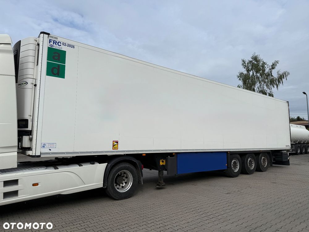 Schmitz Cargobull SCB - 4