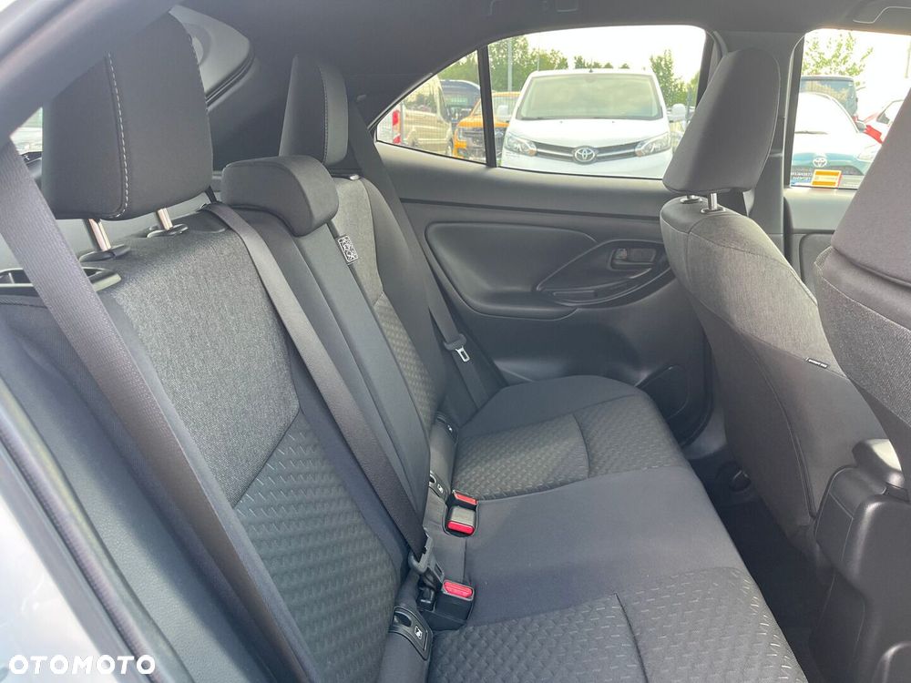 Toyota Yaris Cross Hybrid 1.5 Style - 28