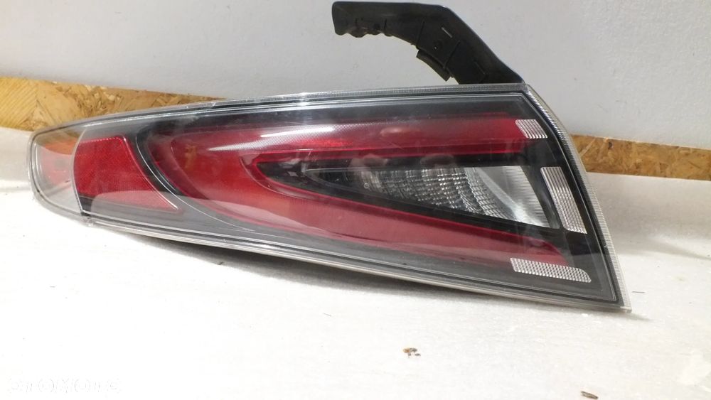 Lampa tylna lewa Alfa Romeo Giulia QV 505604190 - 1