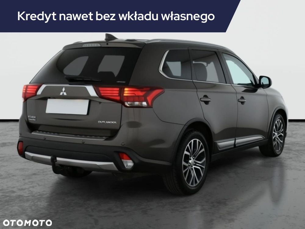 Mitsubishi Outlander - 7
