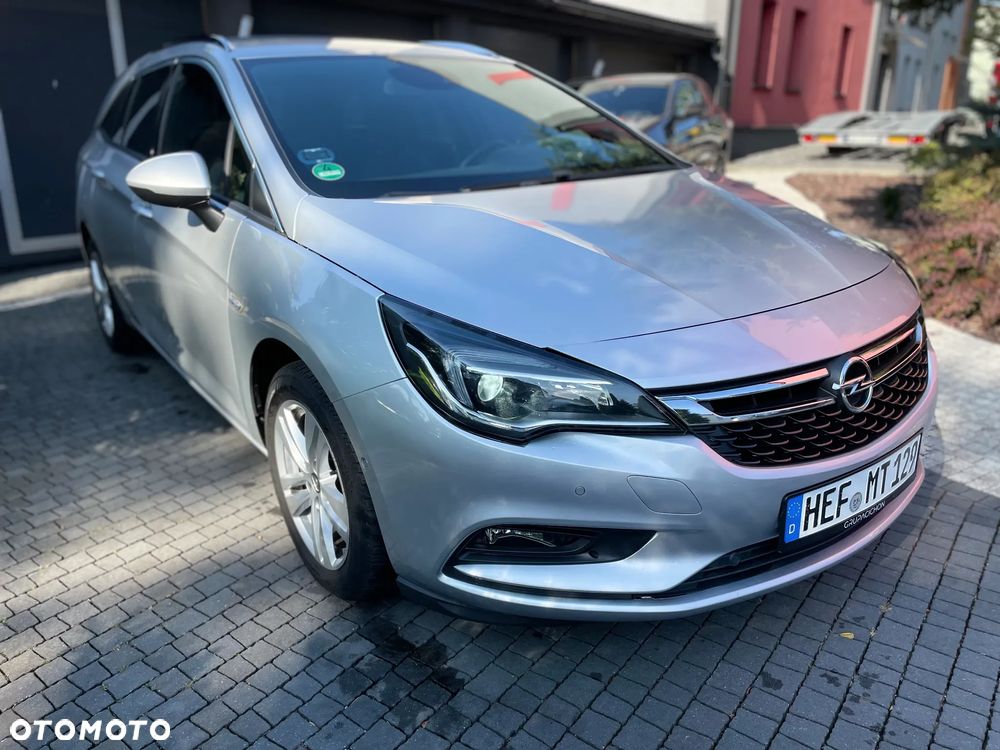 Opel Astra 1.4 Turbo Sports Tourer Innovation - 2