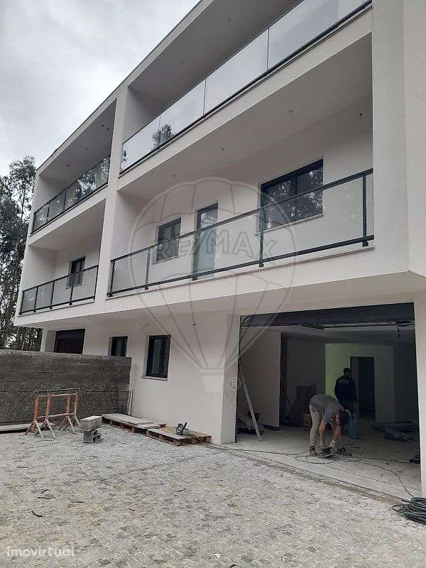 Moradia T3 para venda - Grande imagem: 2/22