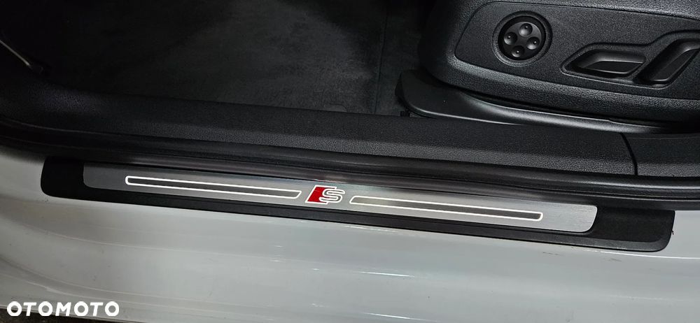 Audi A4 Avant 2.0 TFSI quattro S tronic sport - 28