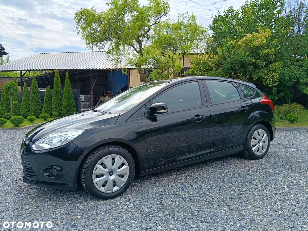 Ford Focus 1.6 Ambiente - 27