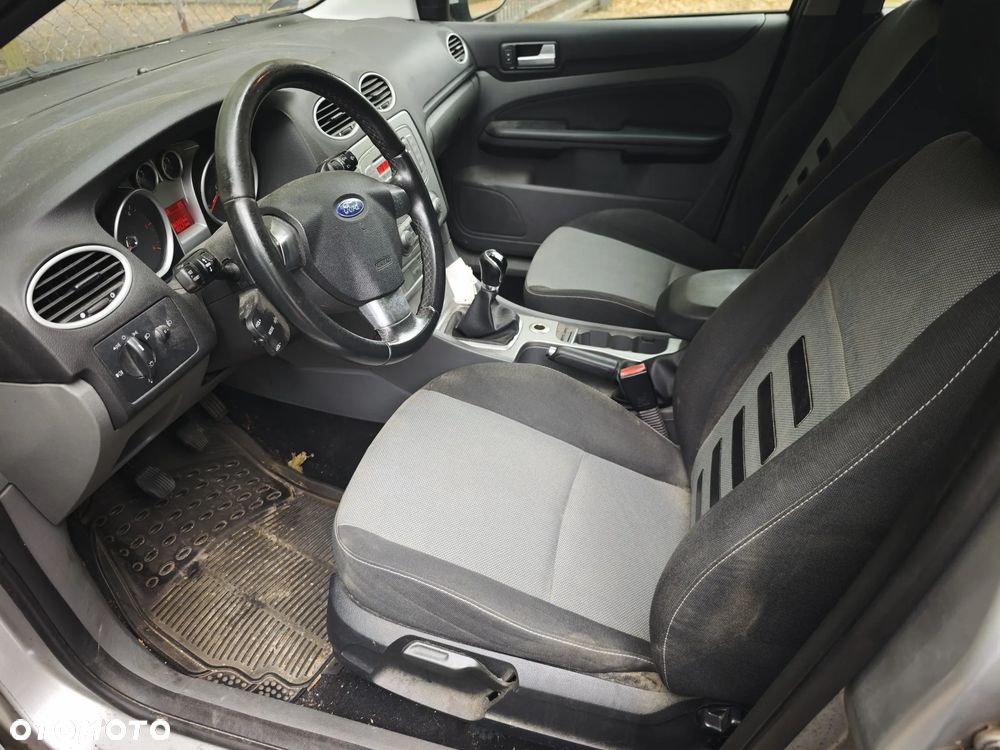 Ford Focus - 6
