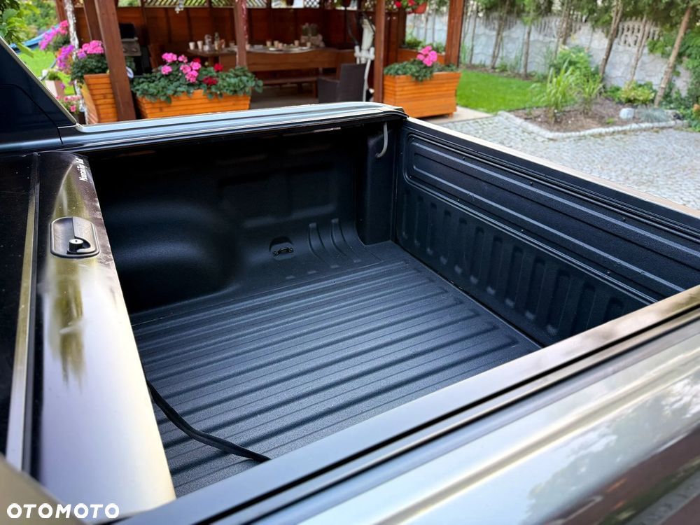 Volkswagen Amarok 3.0 V6 TDi 4MOTION Aventura - 38