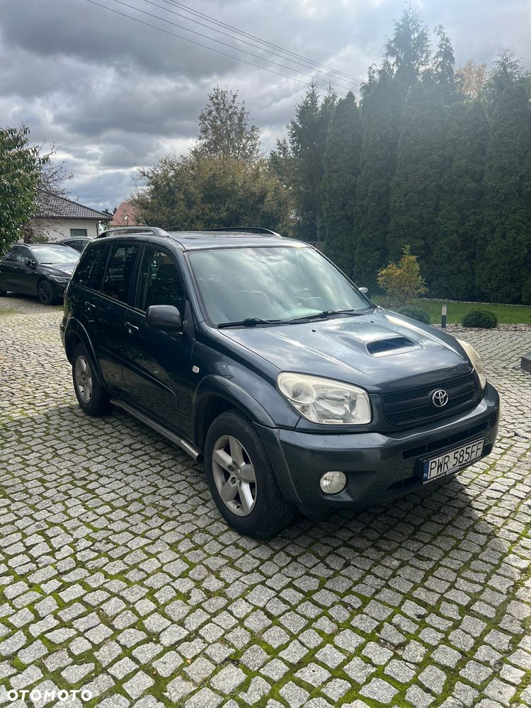 Toyota RAV4 2.0 D-4D Prestige - 1