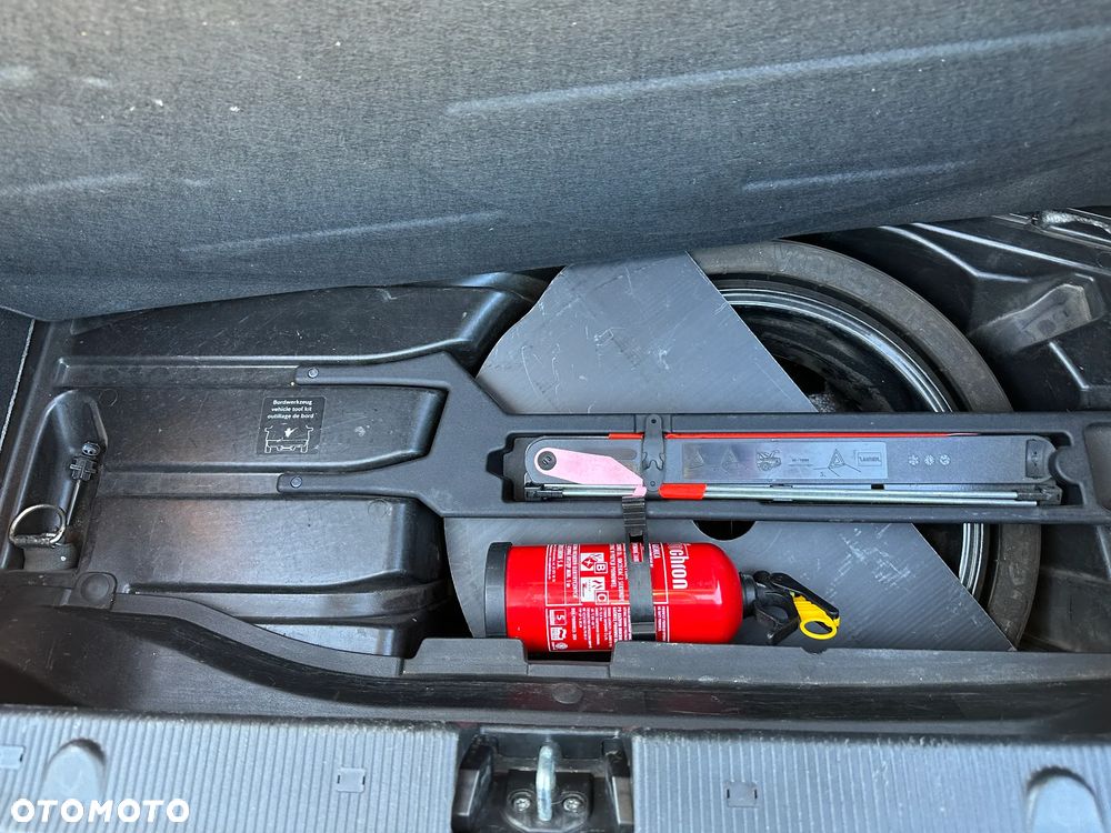 Mercedes-Benz Klasa C - 21