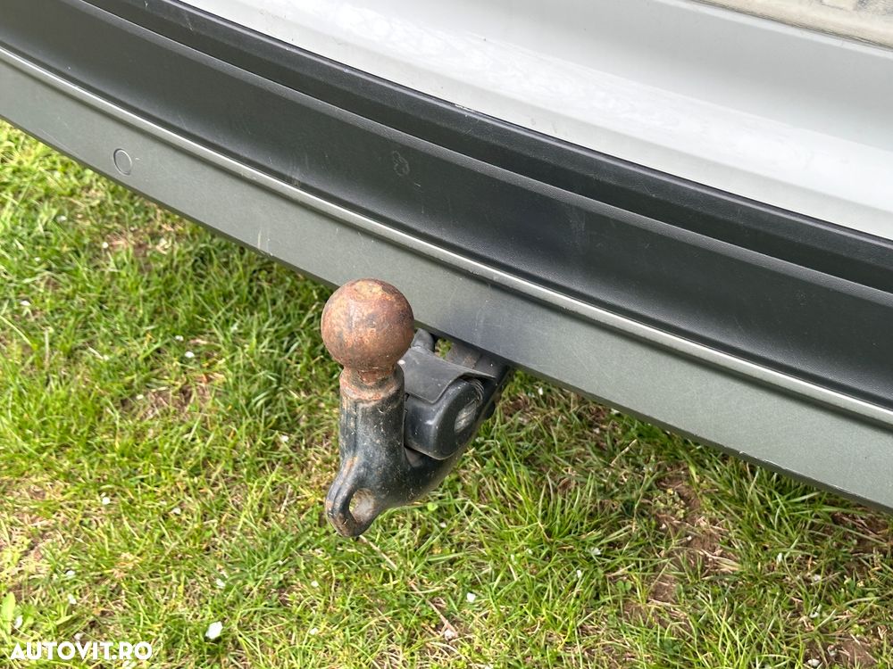 Volkswagen Tiguan 2.0 TDI SCR 4MOTION (BlueMotion Techn.) DSG Comfortline - 37