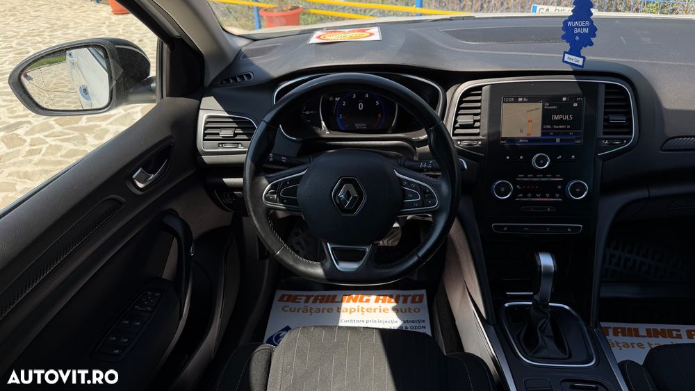 Renault Megane - 11