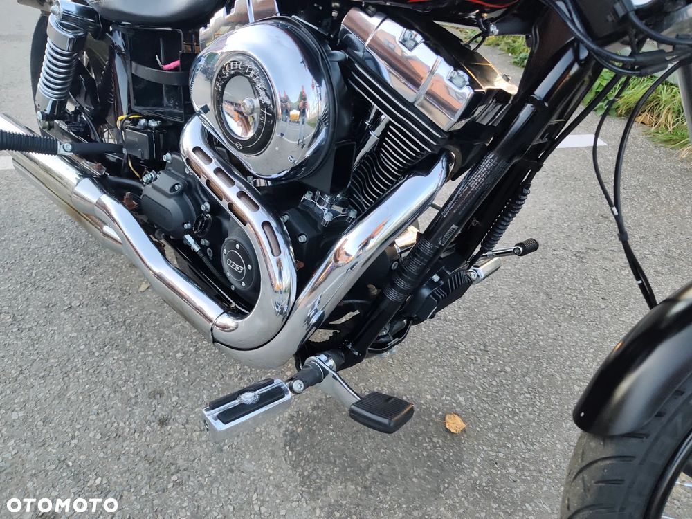 Harley-Davidson Dyna Wide Glide - 21