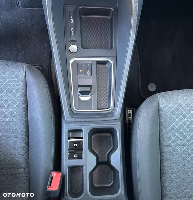 Ford Tourneo Connect 1.5 EcoBoost Titanium - 22