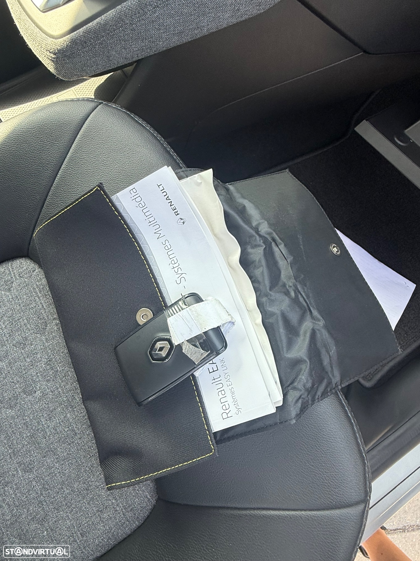 Renault Zoe (c/ Bateria) Limited 50 - 8