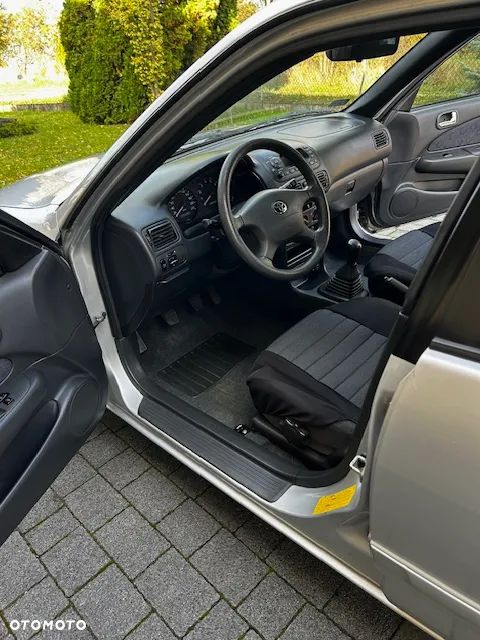 Toyota Corolla 1.4 VVT-i - 8