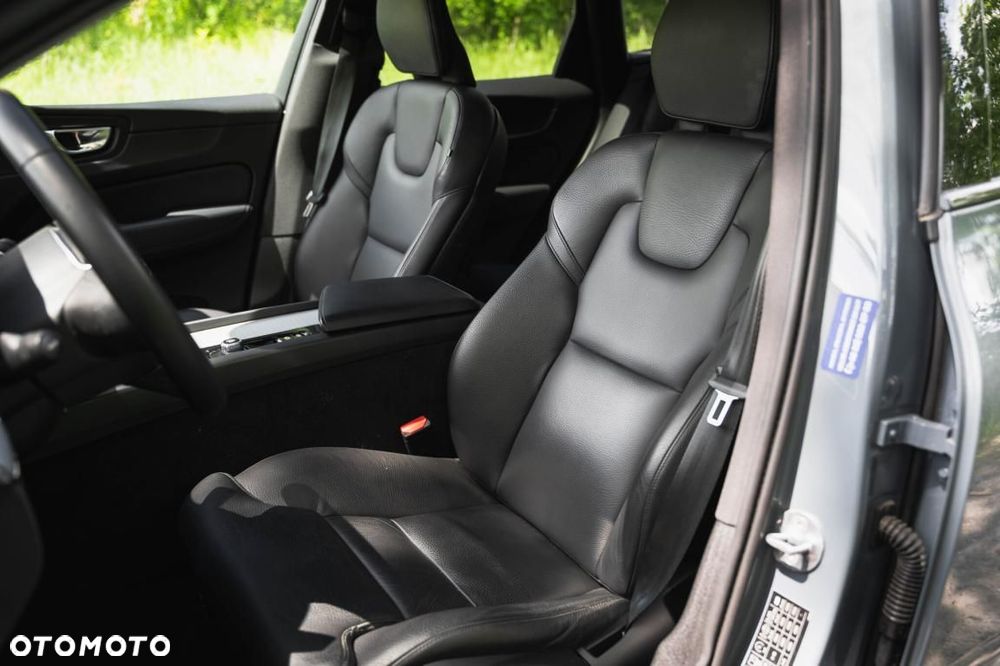 Volvo XC 60 - 16
