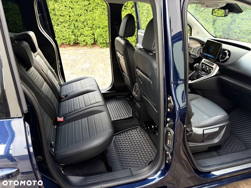 Mercedes-Benz Klasa T 180 d Progressive - 13