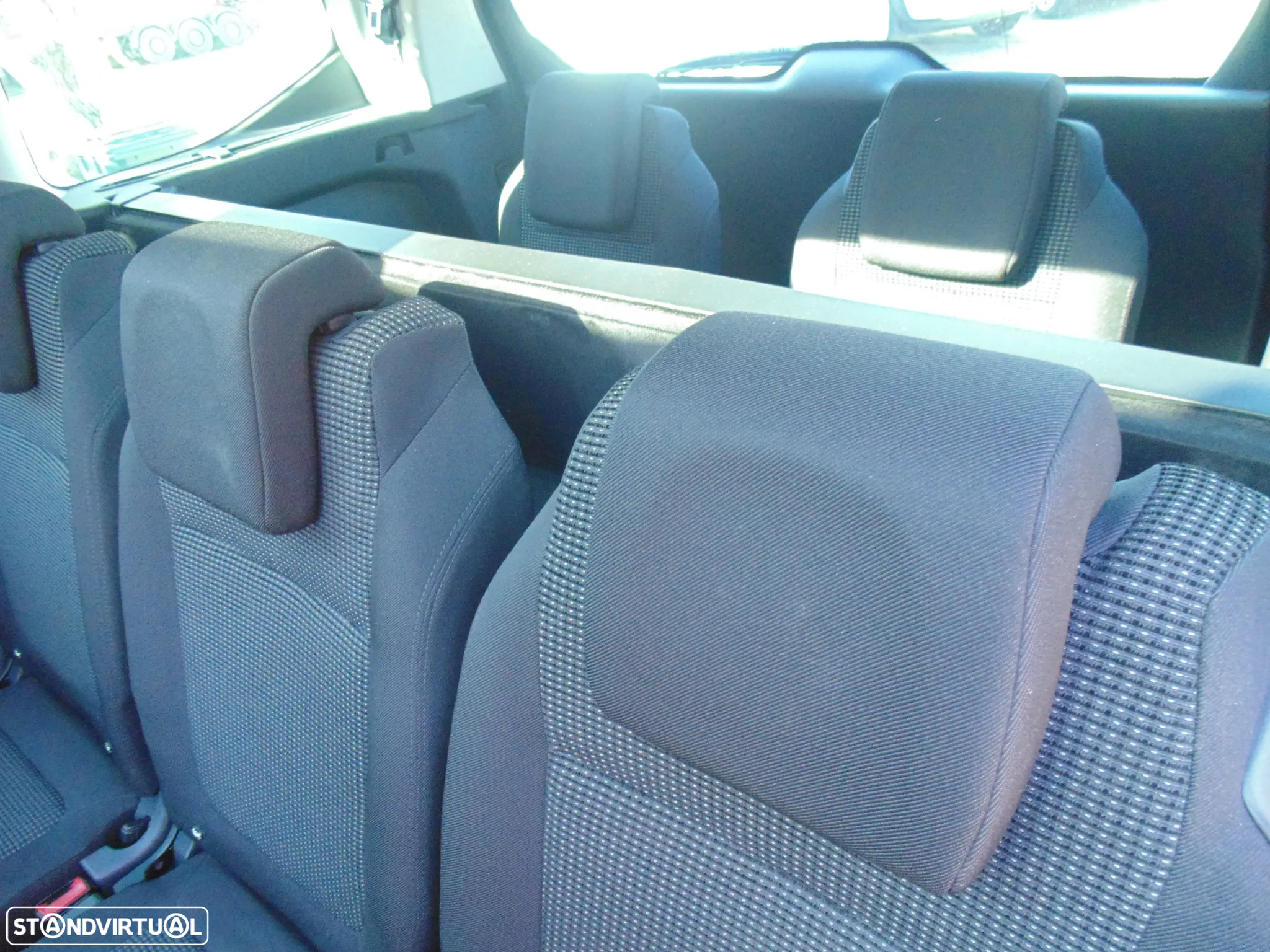 Peugeot 5008 1.6 E-HDi Tech-Motion CMP6 - 31