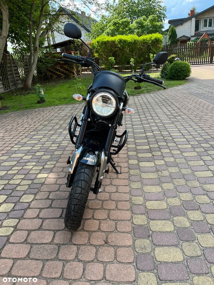 Yamaha XSR - 19
