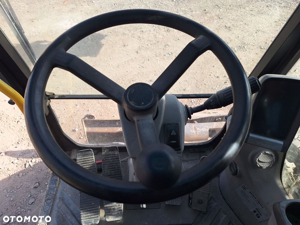 Volvo Ew 140 C 4X4 - 14