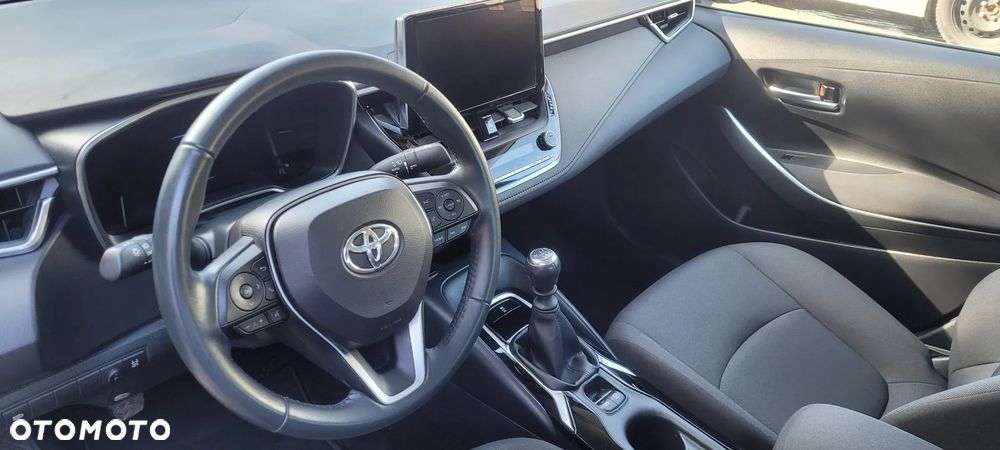 Toyota Corolla 1.5 Comfort - 10