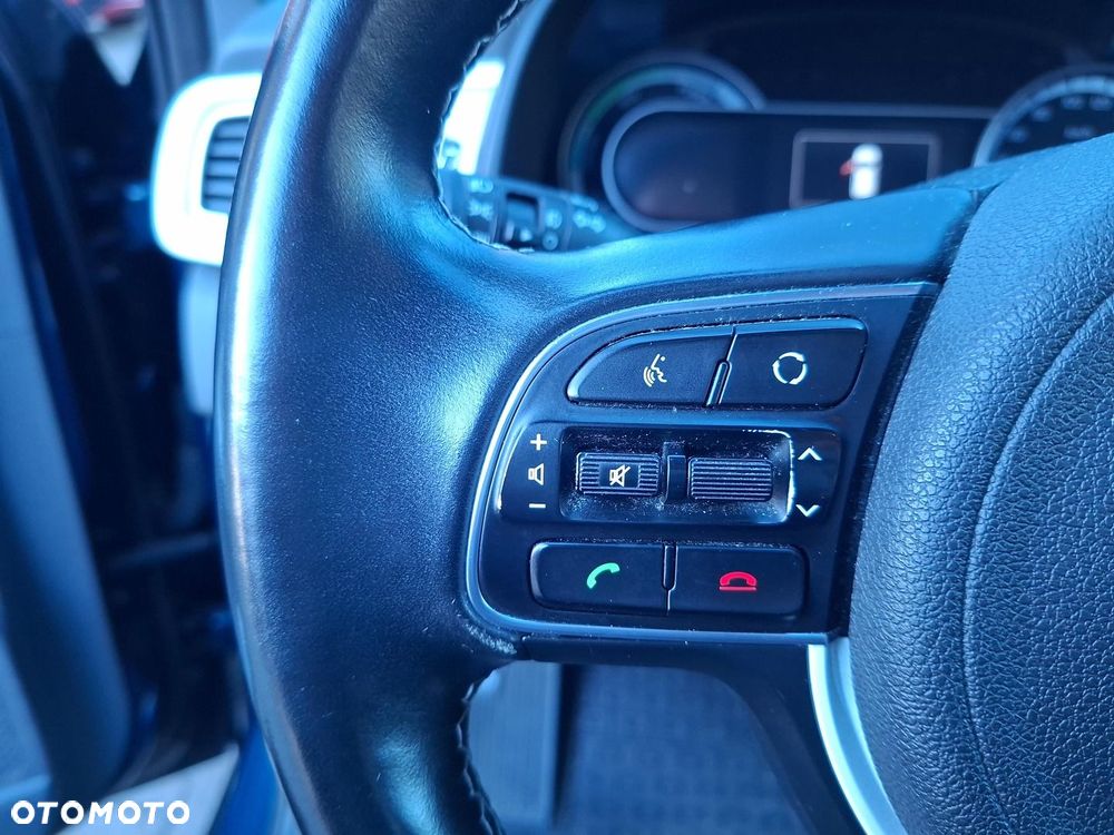 Kia Niro - 12