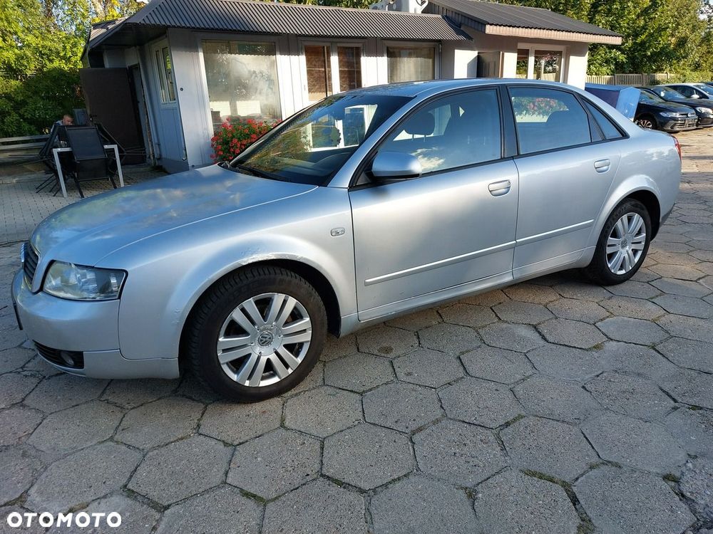 Audi A4 Limousine - 2