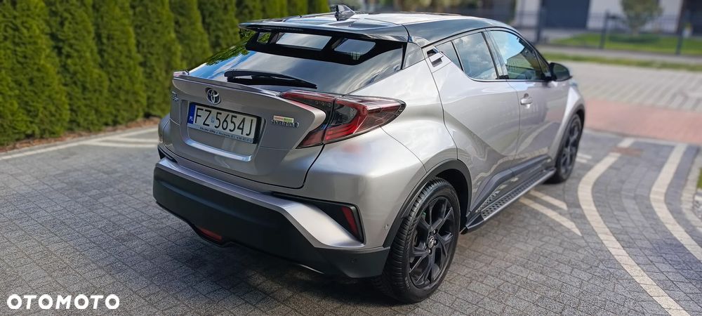 Toyota C-HR - 11