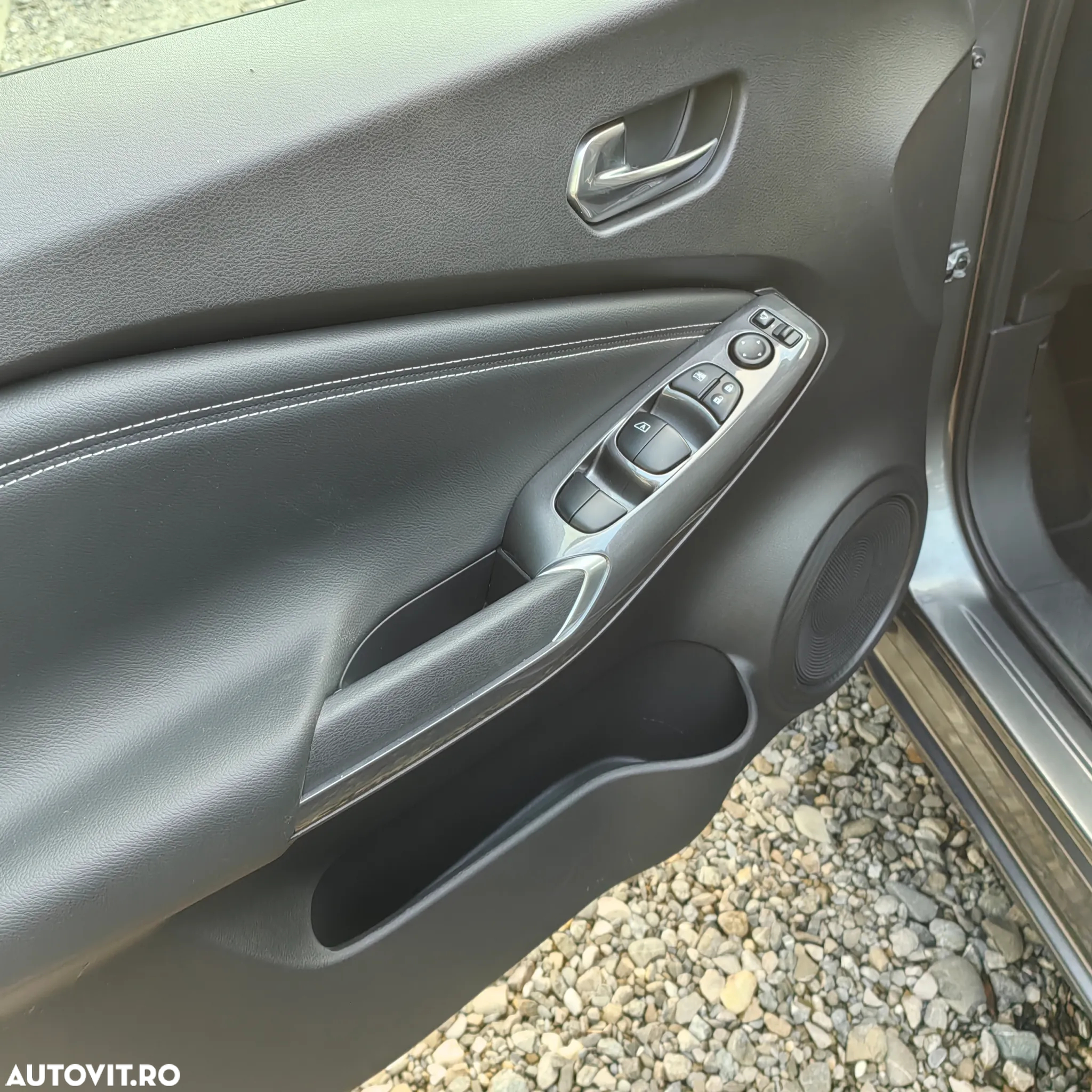 Peugeot 2008 PureTech 110 Stop&Start Allure - 12