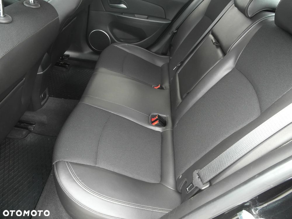 Chevrolet Cruze 1.7TD LT+ - 8