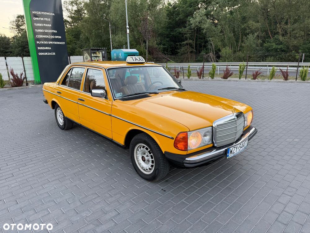 Mercedes-Benz W123 - 3