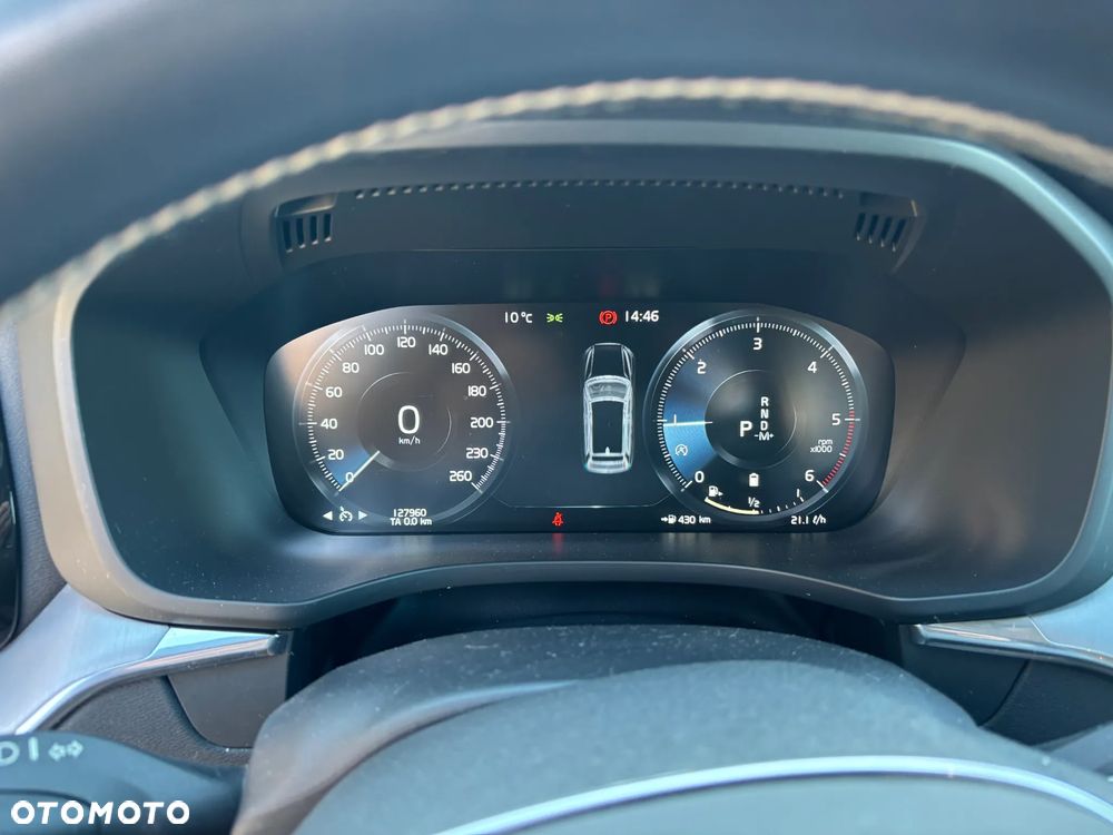 Volvo XC 60 B4 D Momentum Pro - 8