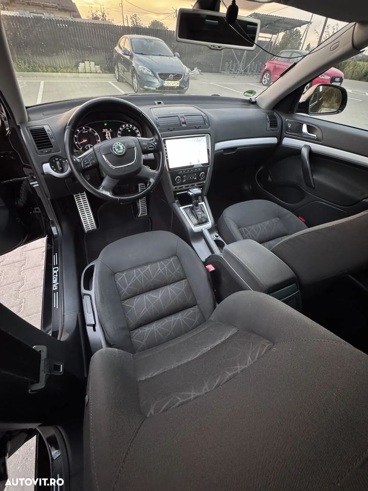 Skoda Octavia 1.8 TSI Business DSG - 13
