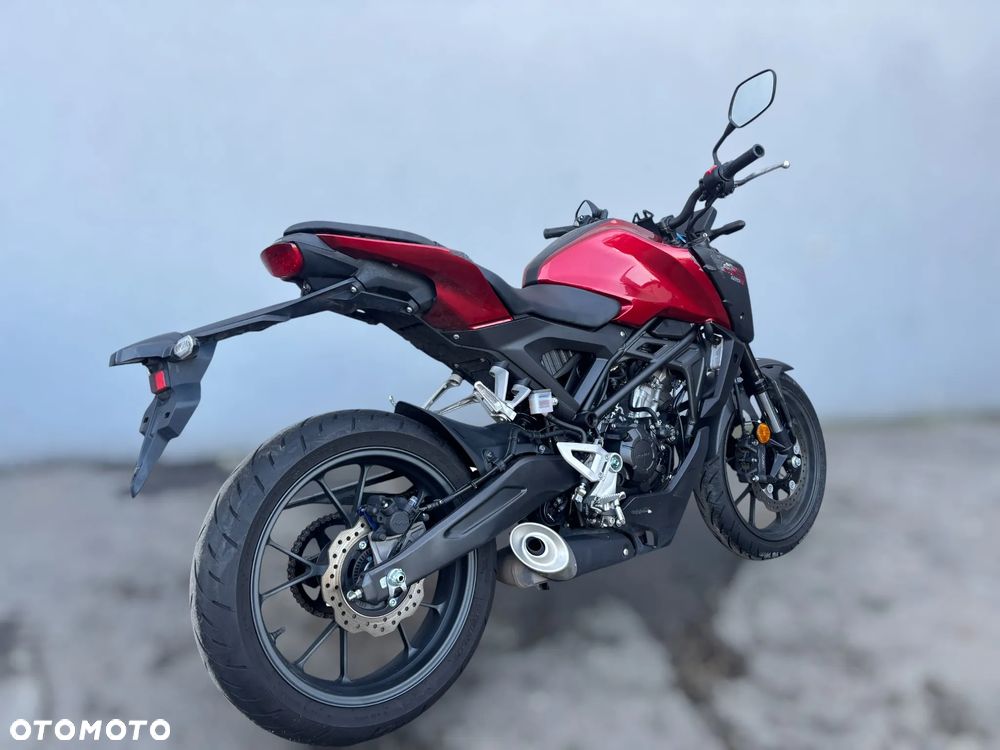 Honda CB - 4