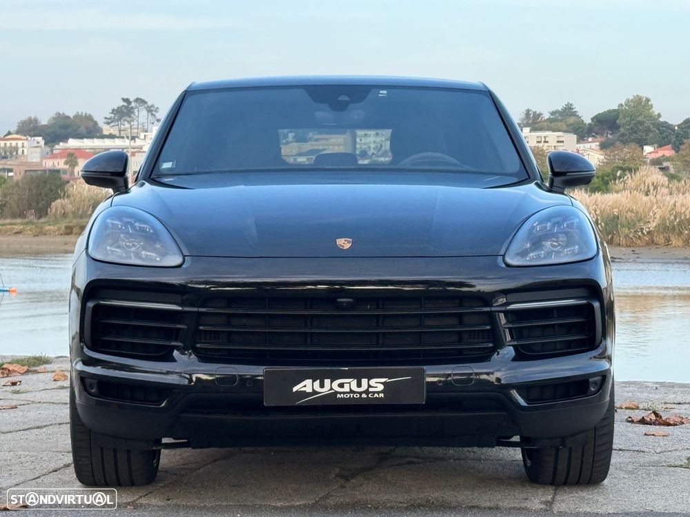 Porsche Cayenne Coupé E-Hybrid - 6