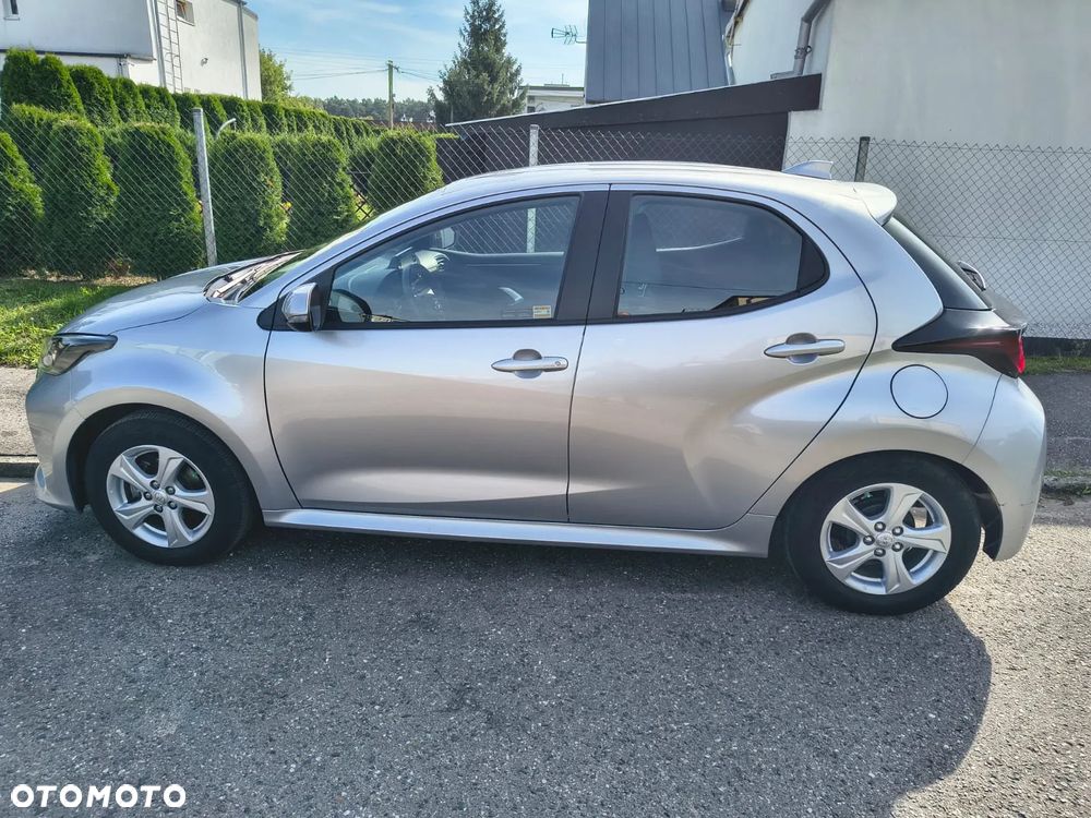 Toyota Yaris 1.5 Comfort - 1