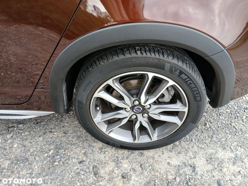 Volvo V60 Cross Country D3 Summum - 36