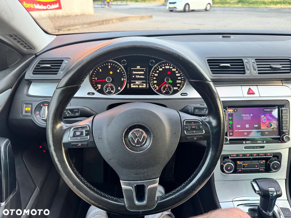 Volkswagen Passat CC - 21