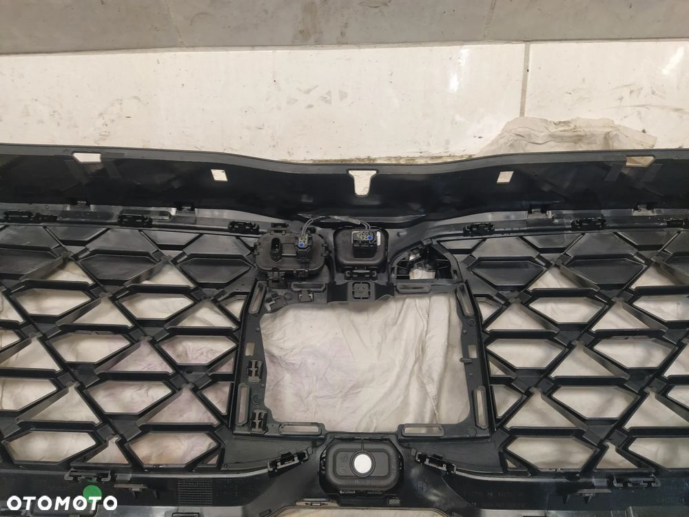 BMW X2 U10 GRILL ATRAPA CHŁODNICY LED RADAR ORYGINAŁ - 21