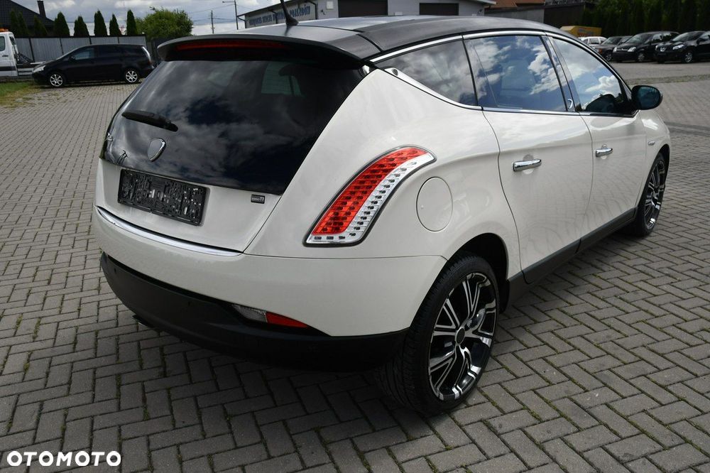 Lancia Delta - 9