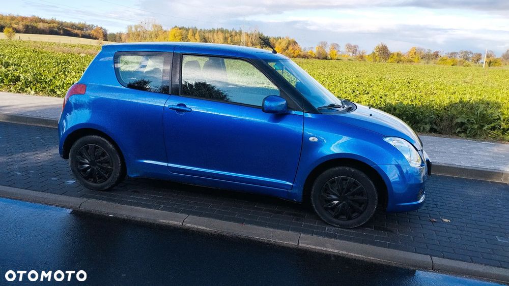 Suzuki Swift 1.3 Classic - 28