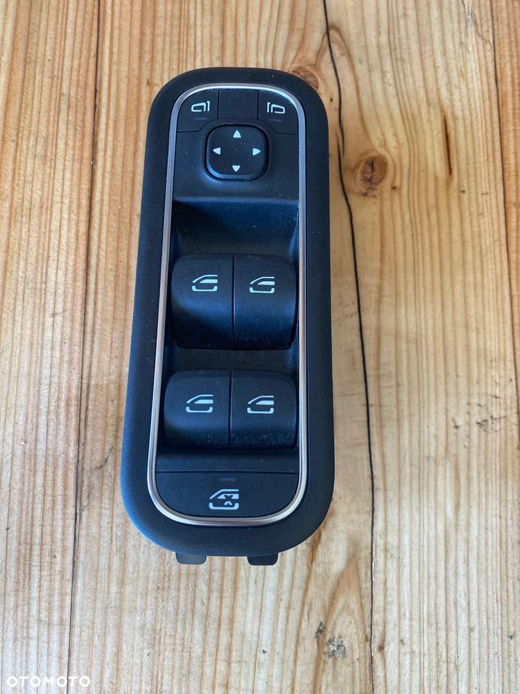 MERCEDES cla 118 177  przelacznik szyb A 1679059603 - 1