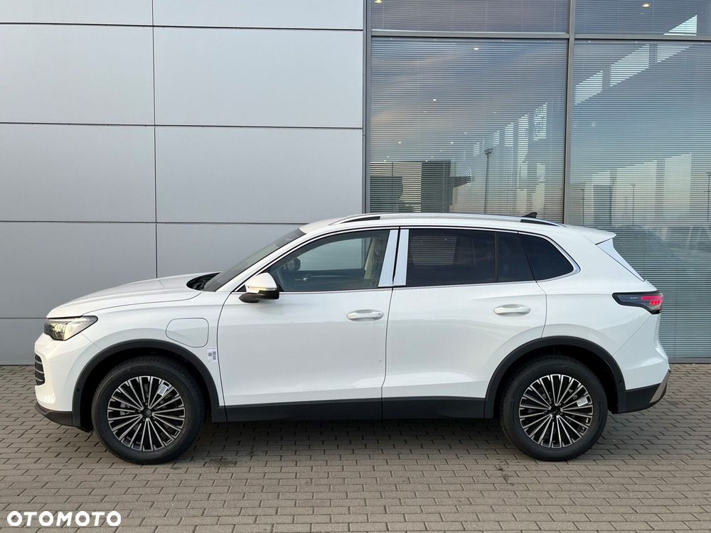 Volkswagen Tiguan 1.5 eHybrid PHEV 150kW Elegance DSG - 3