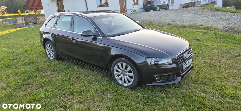 Audi A4 Avant 2.0 TDI DPF quattro S line Sportpaket - 2
