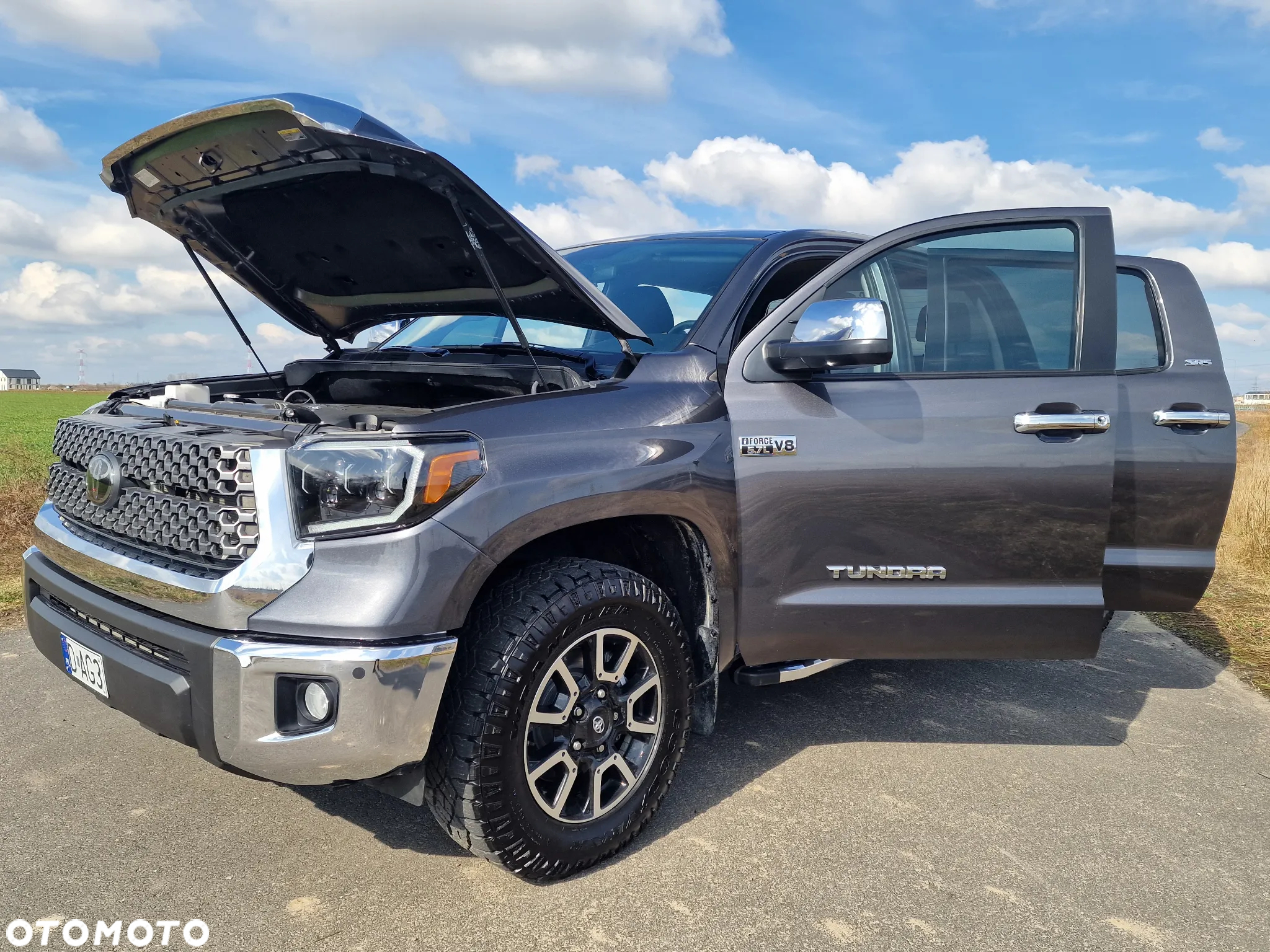 Toyota Tundra - 37