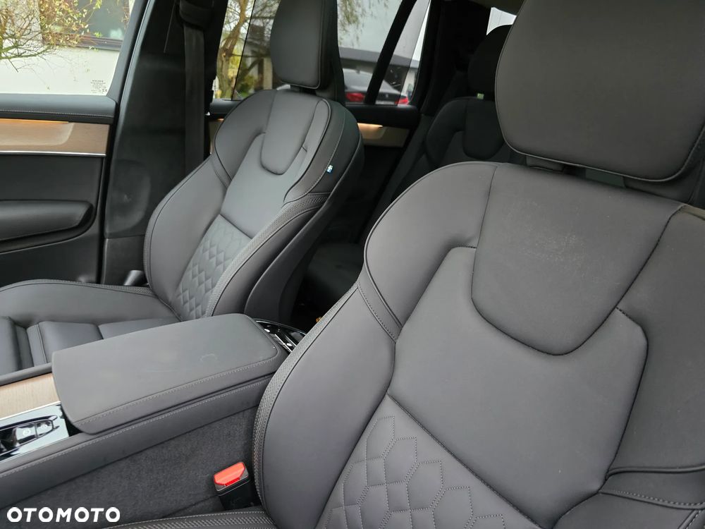Volvo XC 90 T8 AWD Plug-In Hybrid Inscription 7os - 29
