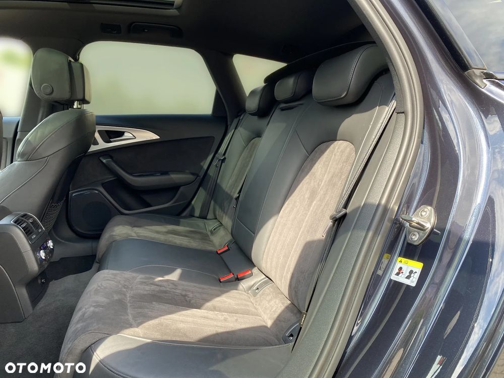 Audi A6 Avant 3.0 TDI quattro S tronic - 13