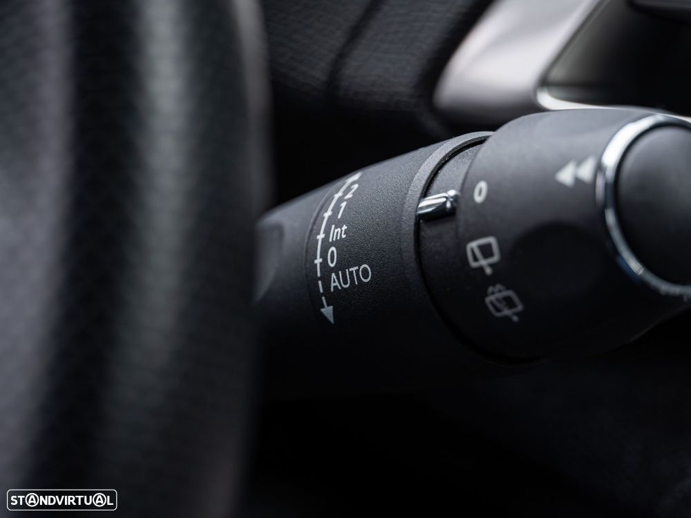 Peugeot 3008 1.5 BlueHDi GT Line EAT8 - 13