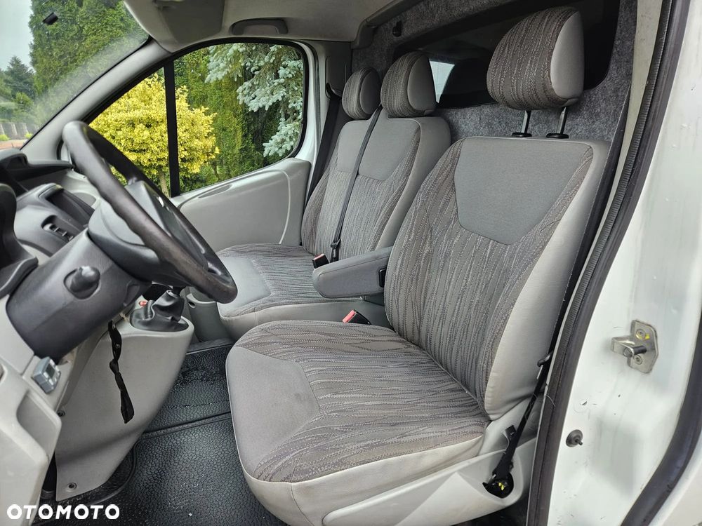 Renault Trafic - 10