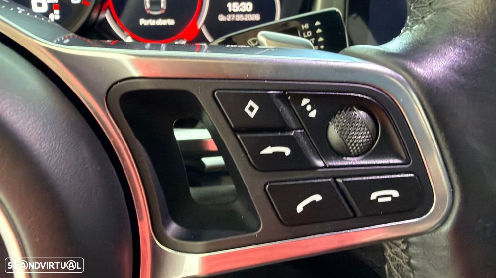Porsche Panamera 4 S - 35
