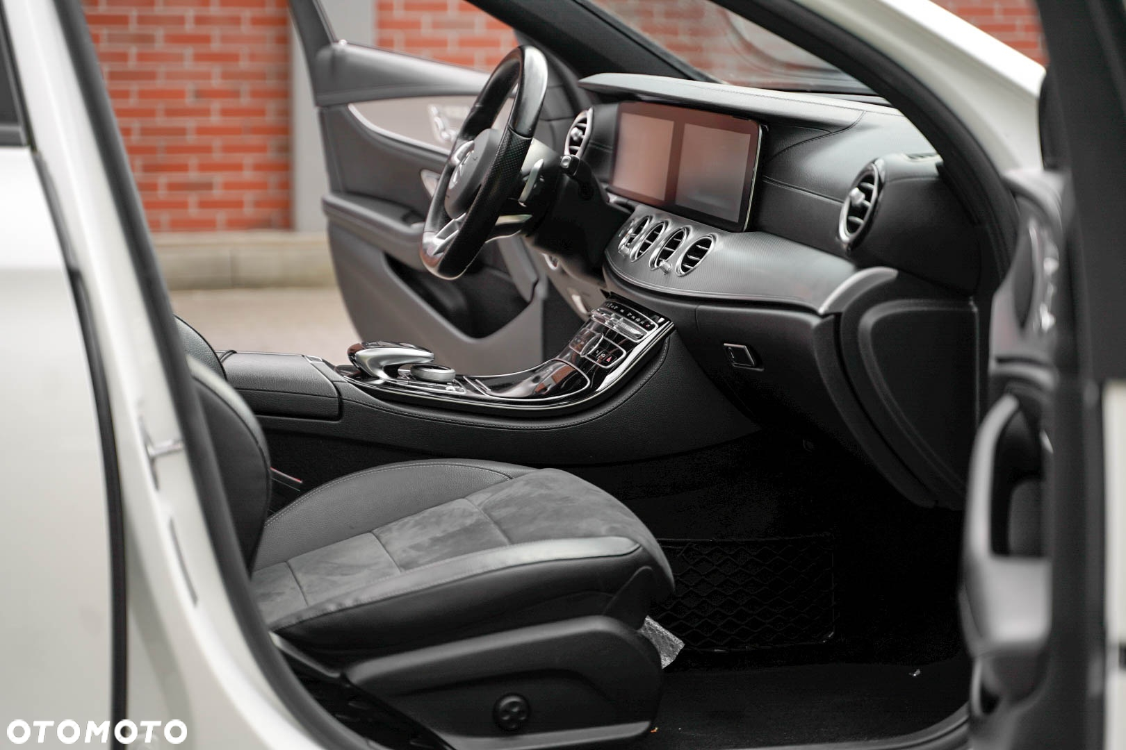Mercedes-Benz Klasa E 350 BlueTEC 9G-TRONIC Avantgarde - 10